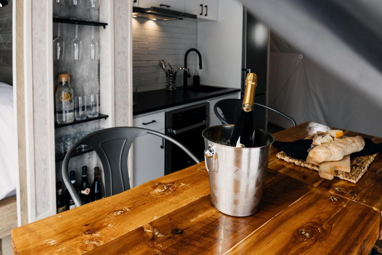 Ferienwohnung Les Diamants De L'Eternel Saint-David-de-Falardeau Exterior foto